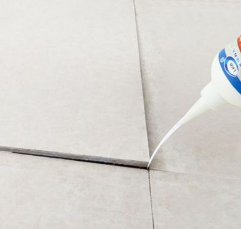 开封市瓷砖空鼓维修公司分享卫生间瓷砖脱落的原因可能有以下几点